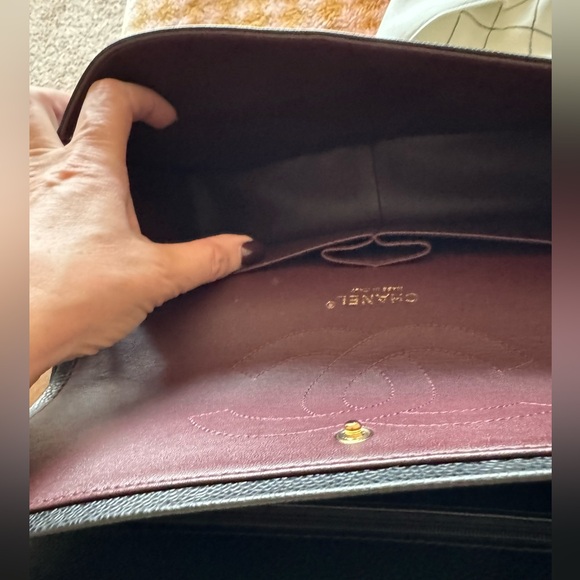 BNWB CHANEL CLASSIC DOUBLE FLAP BAG IN CAVIAR
12х9 SIZE - Picture 5 of 8